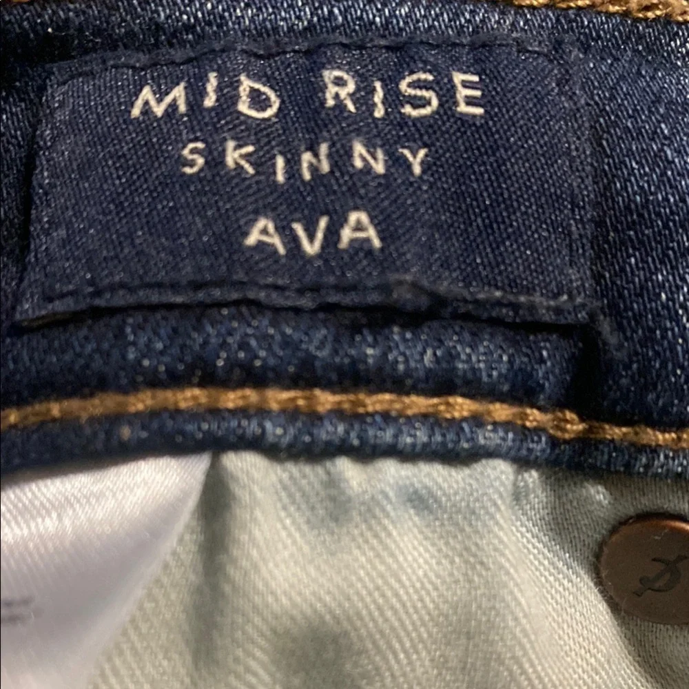 Lucky Brand Ava Mid Rise Size 8 Jeans with Rich Indigo Finish - Picture 10 of 11
